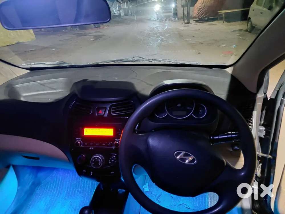 Hyundai Eon Magna 2012