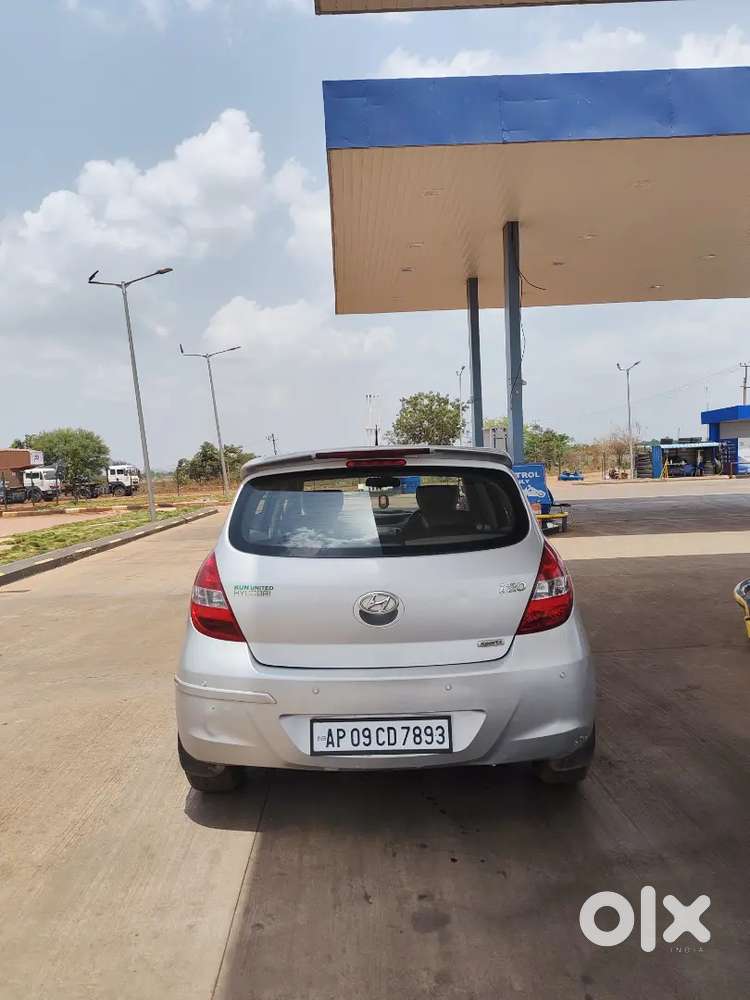 Hyundai I20 2011 Petrol Well Maintained