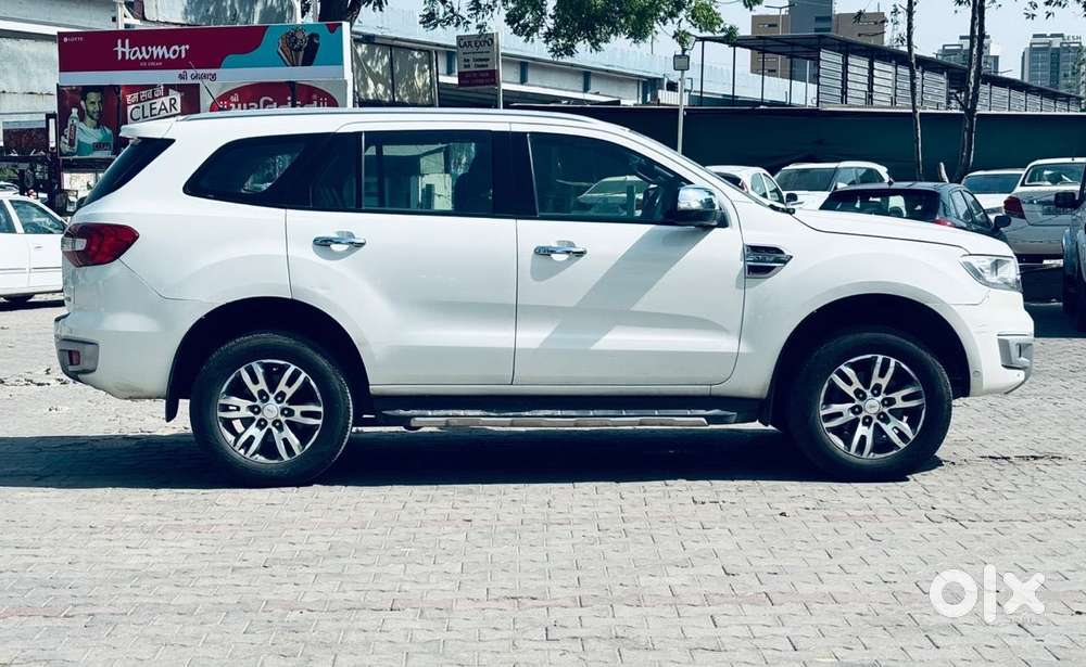 Ford Endeavour 3.2 Titanium At 4x4, 2017, Diesel