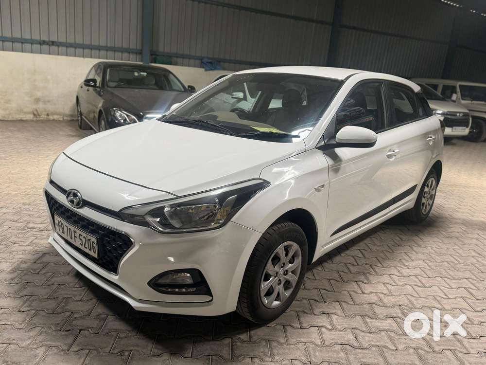 Hyundai Elite I20 Sportz (o) 1.2, 2020, Petrol