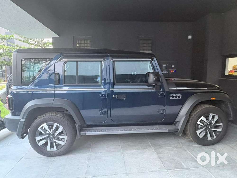 Mahindra Thar Roxx 2025 Dec - Petrol Automatic Adas  Axl7 Top Variant