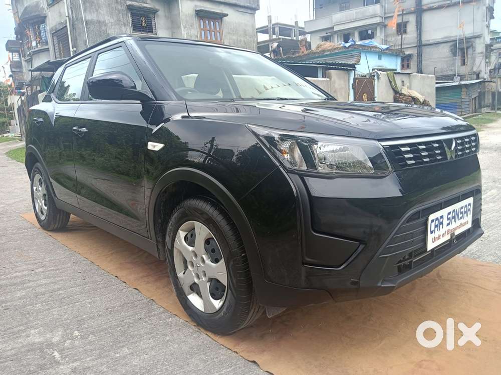 Mahindra Xuv300 W6, 2024, Petrol
