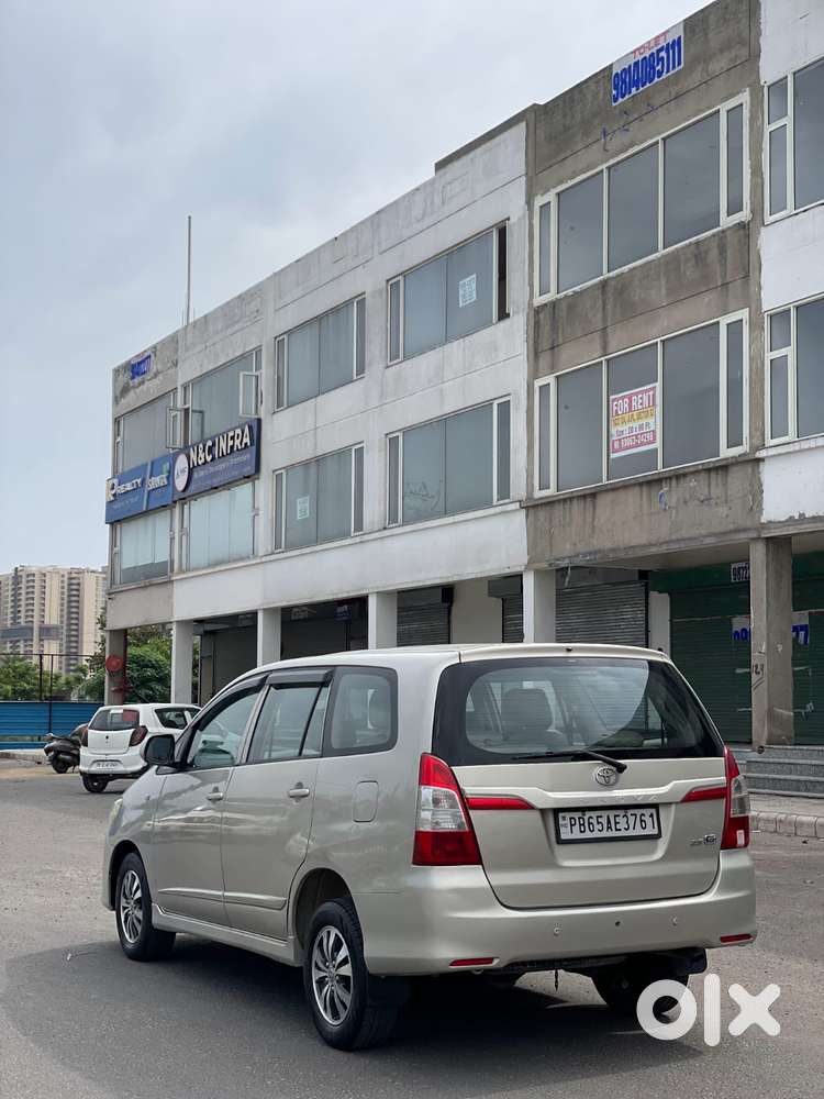 Toyota Innova 2.5 Gx 7 Seater Bs Iv, 2015, Diesel