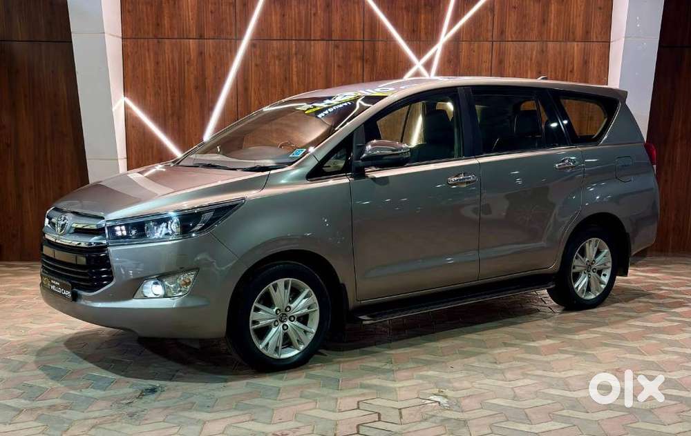 Toyota Innova Crysta