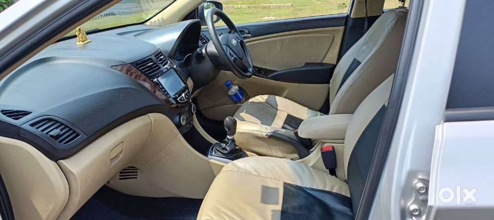 Hyundai Verna Fluidic 1.6 Vtvt Sx, 2016, Petrol