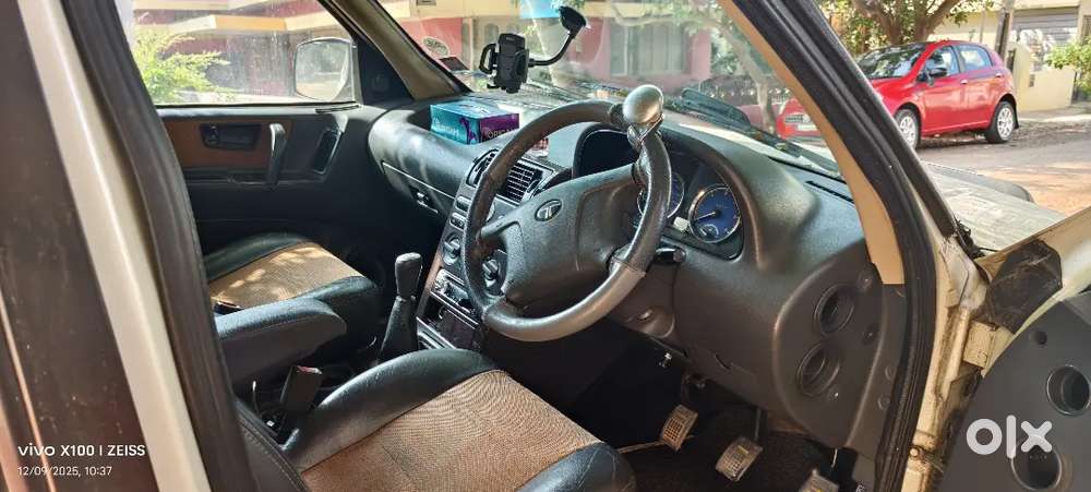 Tata Safari 2010