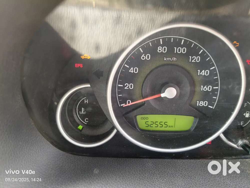 Hyundai Eon Magna+ 2013 Petrol Manual