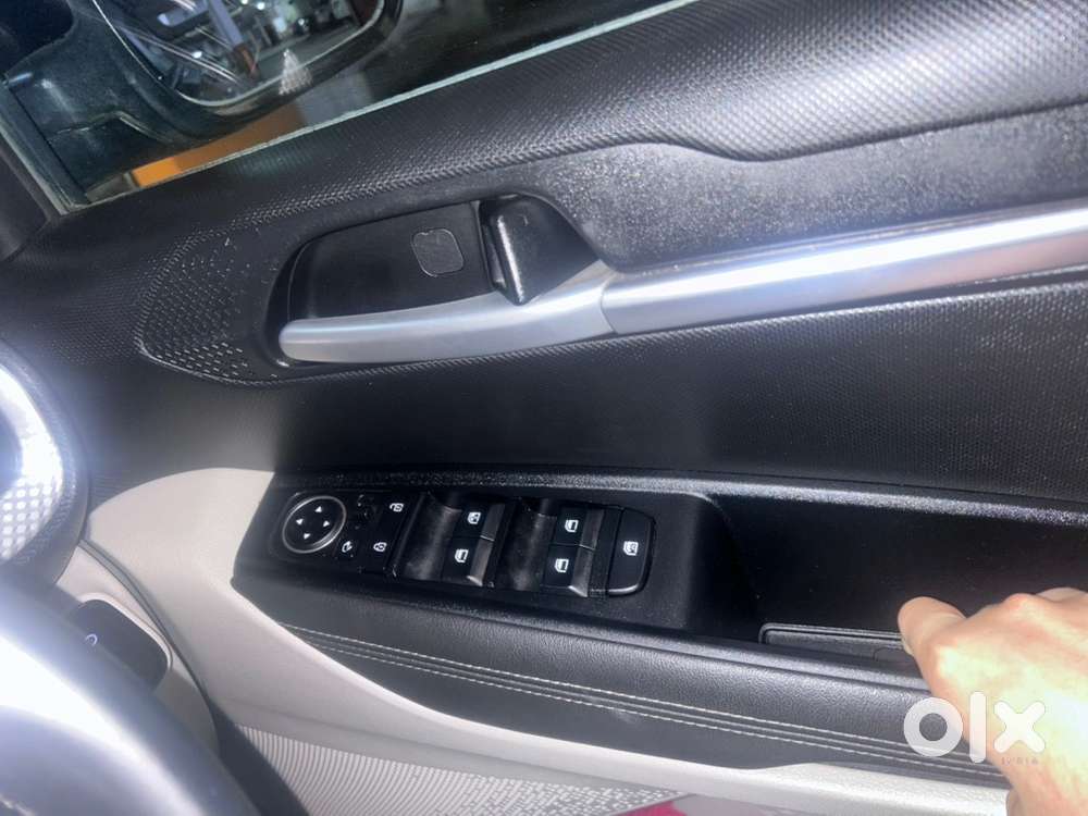 Kia Sonet 2021 Petrol