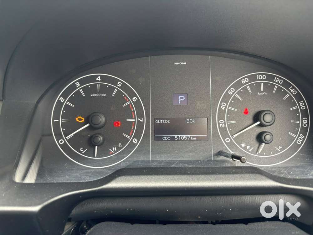 Toyota Innova Crysta [2020-ongoing] 2.7 Gx At 7 Str, 2022, Petrol