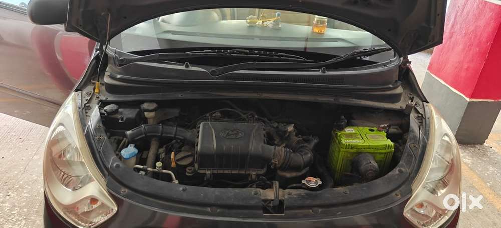 Hyundai I10 Manual Petrol 2012 Dl Regd