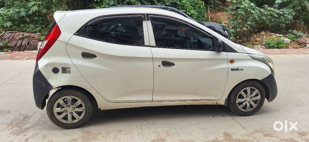 Hyundai Eon Magna +, 2013, Petrol