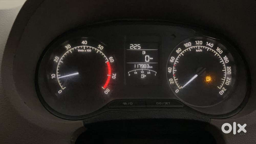 Skoda Rapid 2013-2016 1.6 Mpi Elegance Plus, 2015, Petrol