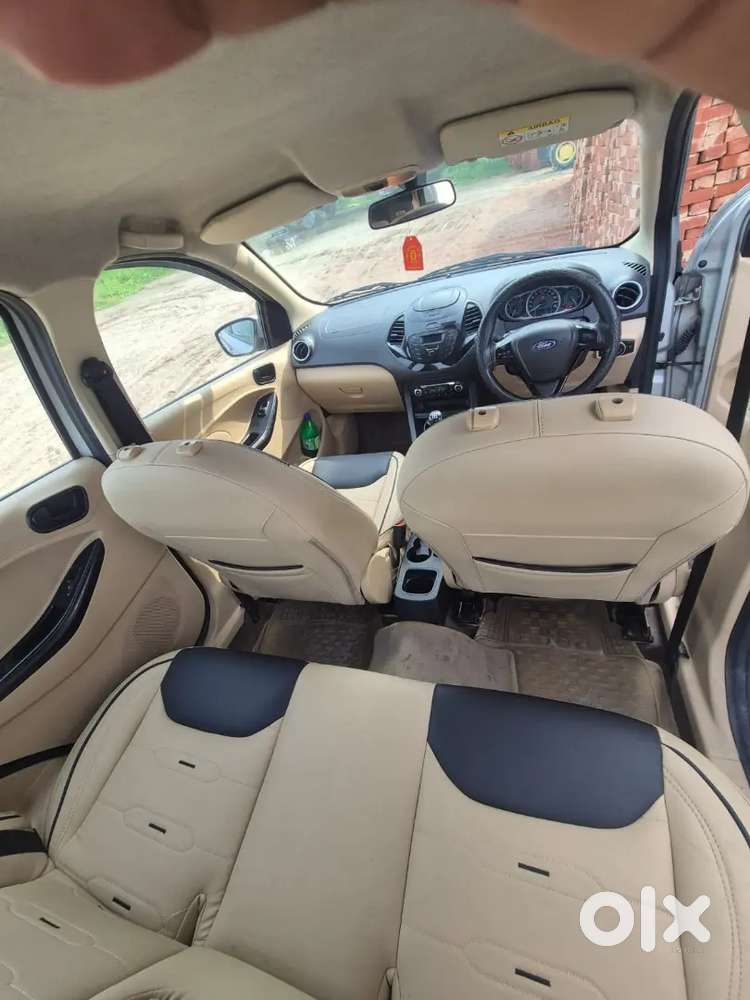 Ford Aspire Titatinium Blu 2018