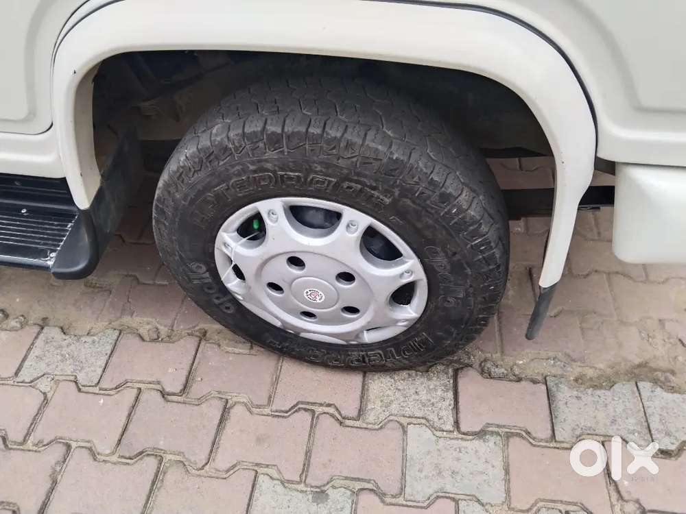 Mahindra Bolero 2018 Diesel 76400 Km Driven