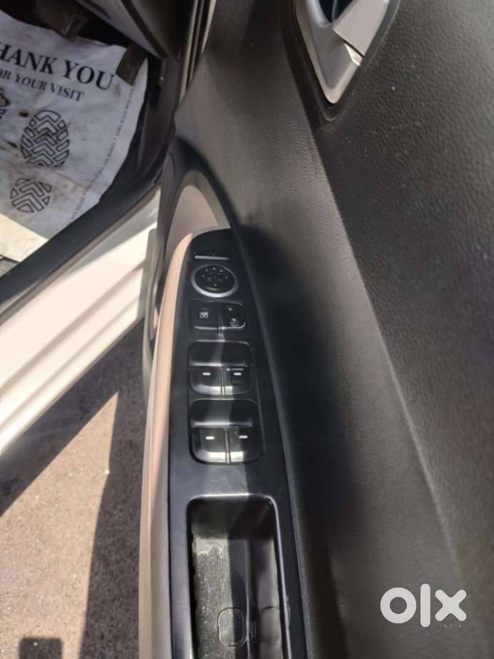 Hyundai I10 Asta At, 2016, Petrol