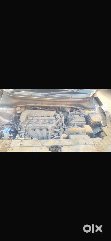 Kia Carens 2023 Petrol Well Maintained