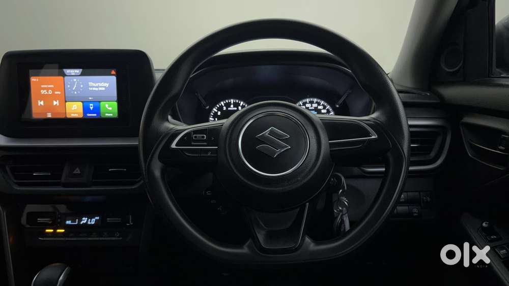 Maruti Suzuki Brezza Vxi At, 2022, Petrol