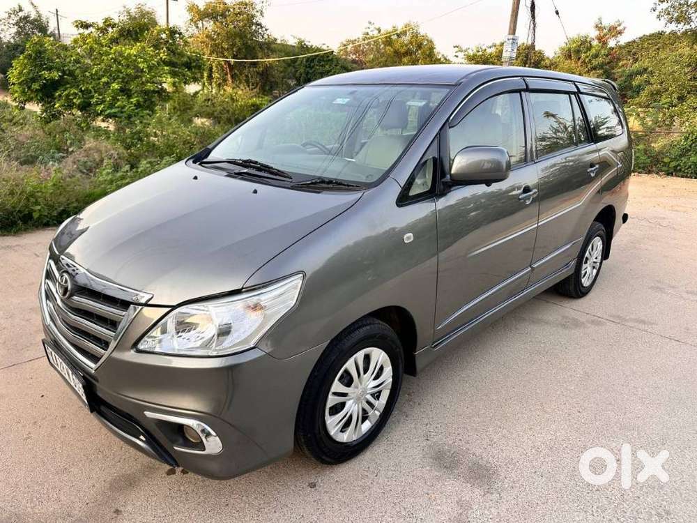 Toyota Innova [2004-2011] 2.5 Gx Diesel 7 Str, 2014, Diesel
