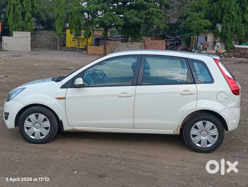 Ford Figo 2010-2012 Diesel Zxi, 2010, Diesel