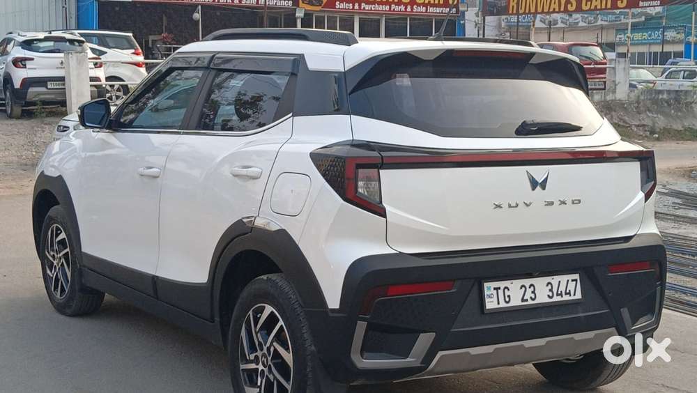 Mahindra Xuv 3xo Ax5 Ds Mt, 2024, Diesel