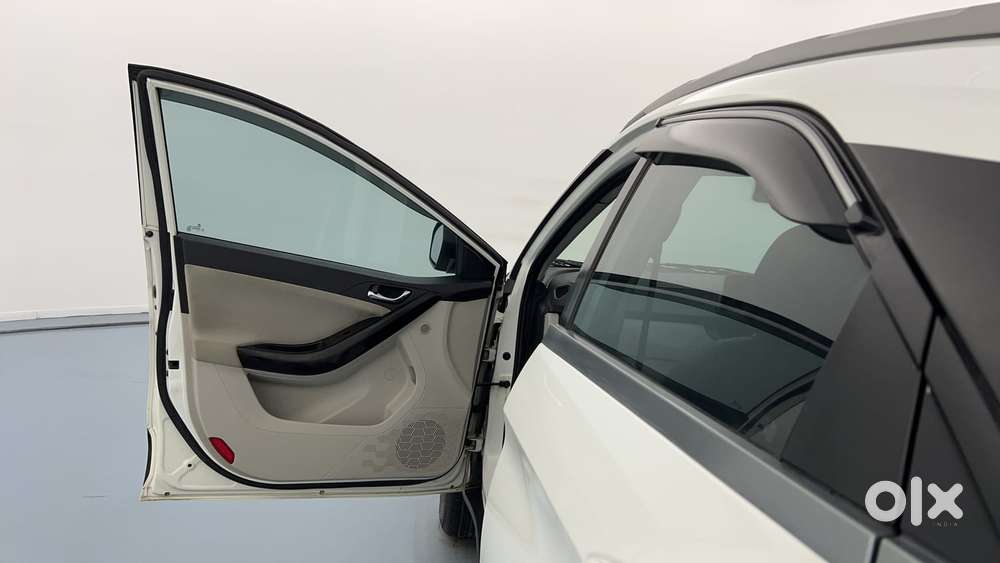 Tata Nexon 1.2 Revotron Xz Plus, 2020, Petrol