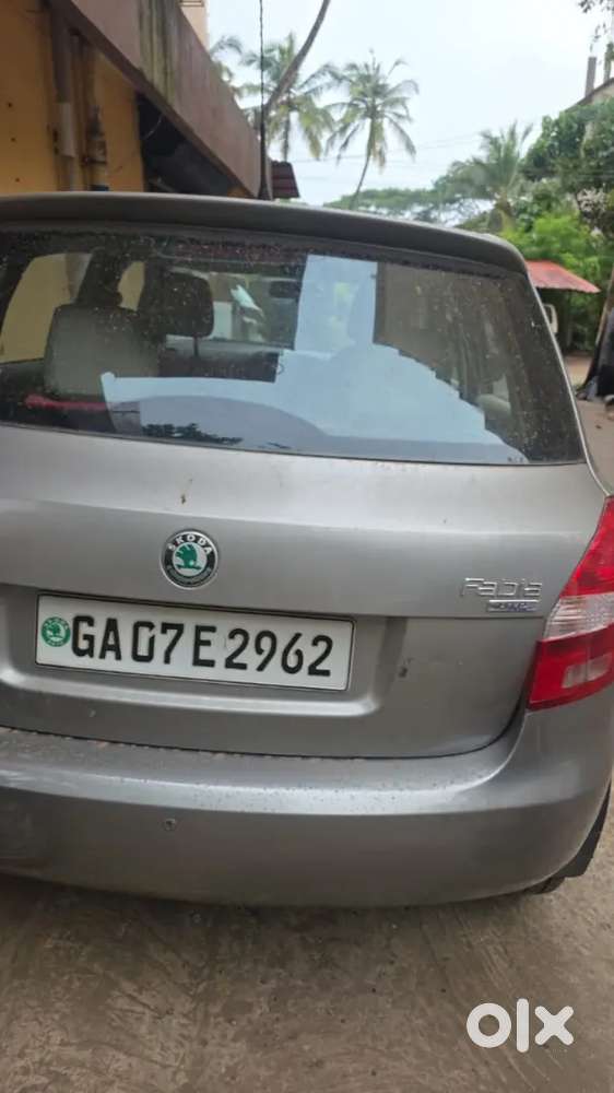 Skoda Fabia 2012 Petrol 90000 Km Driven