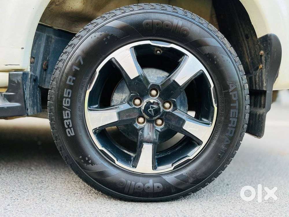 Mahindra Scorpio Classic 2.2 S 11 Mt 7 Str, 2023, Diesel