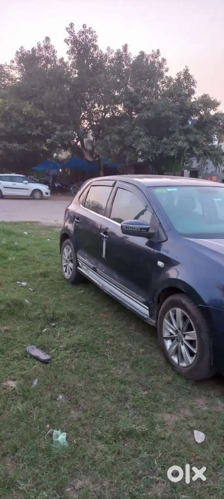 Volkswagen Polo 2015 Diesel 93000 Km Driven