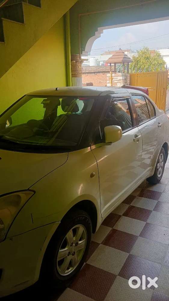 Maruti Suzuki Swift Dzire 2011 Petrol 85000 Km Driven