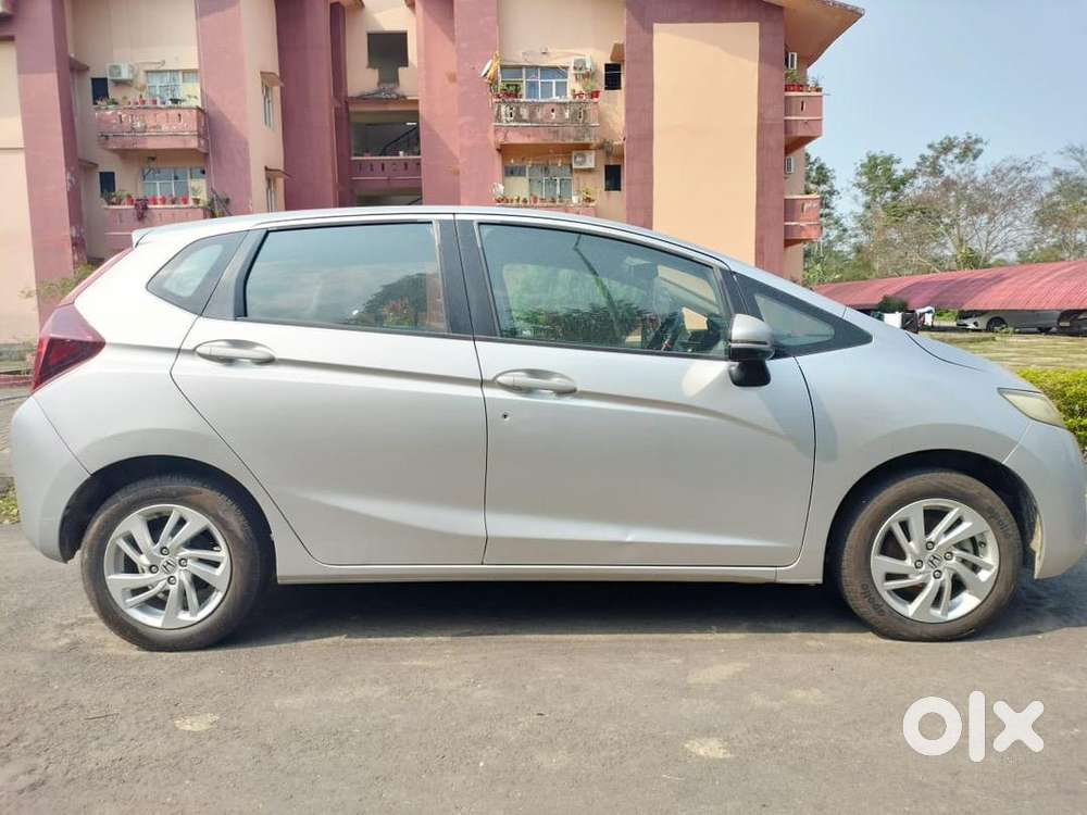 Honda Jazz 2016 Petrol Well Maintained