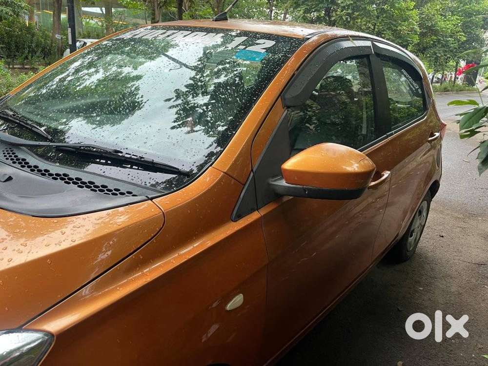 Tata Tiago 1.2 Revotron Xe, 2016, Petrol