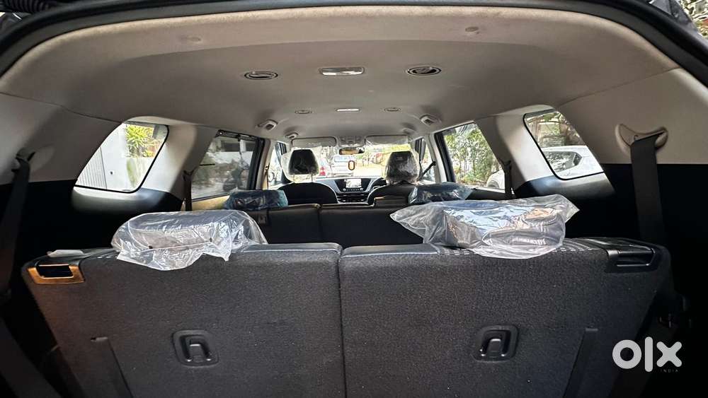 Kia Carens G 1.5 6mt Premium (o) 7-seater, 2024, Petrol