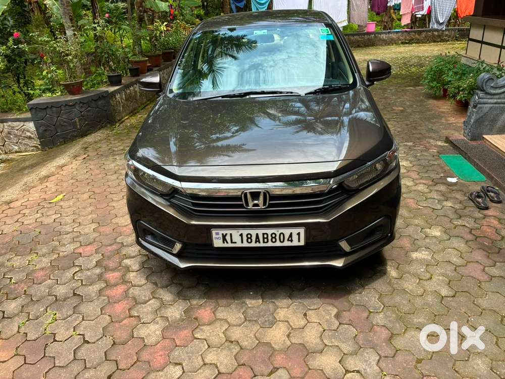Nri Driven Honda Amaze 2022 Petrol Car