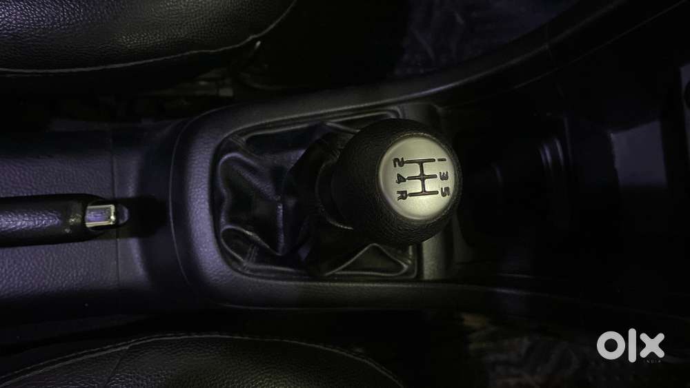 Maruti Suzuki Swift Vxi, 2015, Petrol