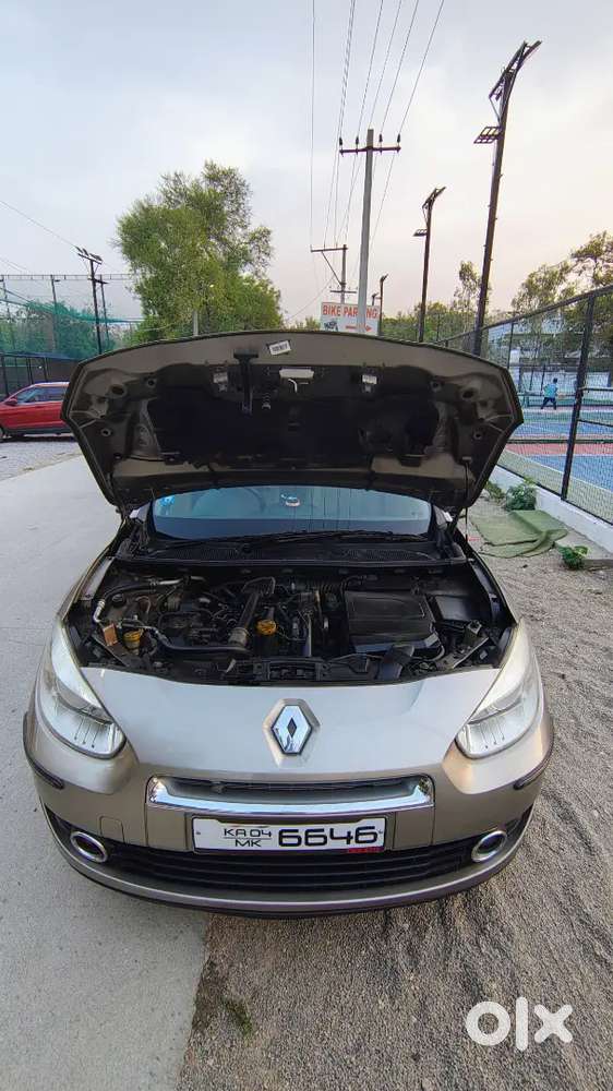 Renault Fluence 2012 Diesel 64000 Km Driven, Showroom Service History