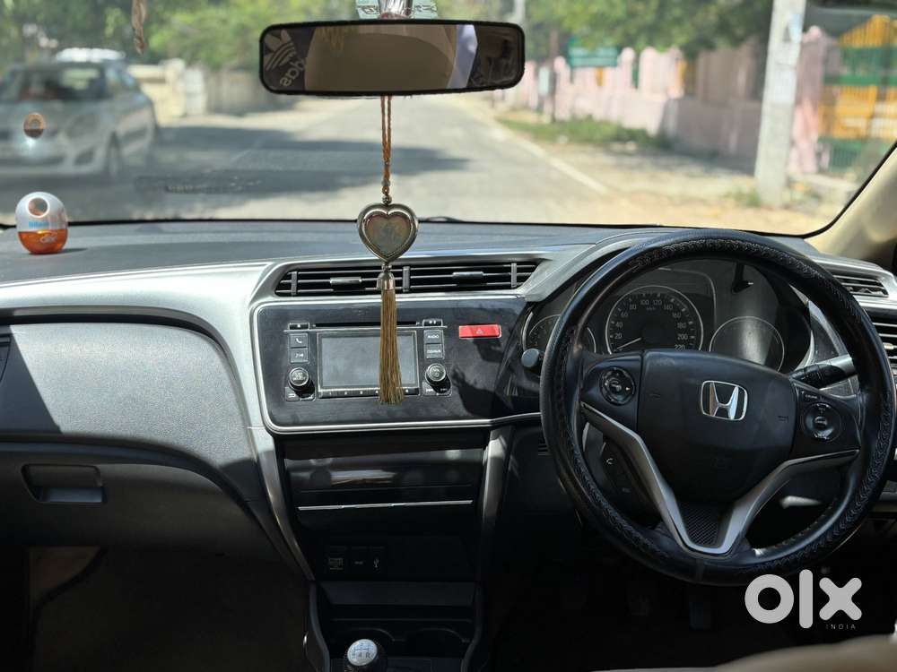 Honda City 2015-2017 I Vtec E, 2016, Petrol