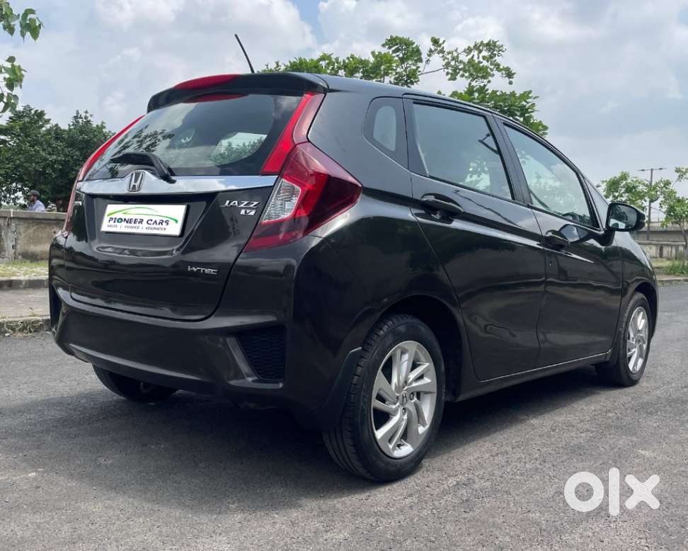 Honda Jazz V Automatic, 2016, Petrol