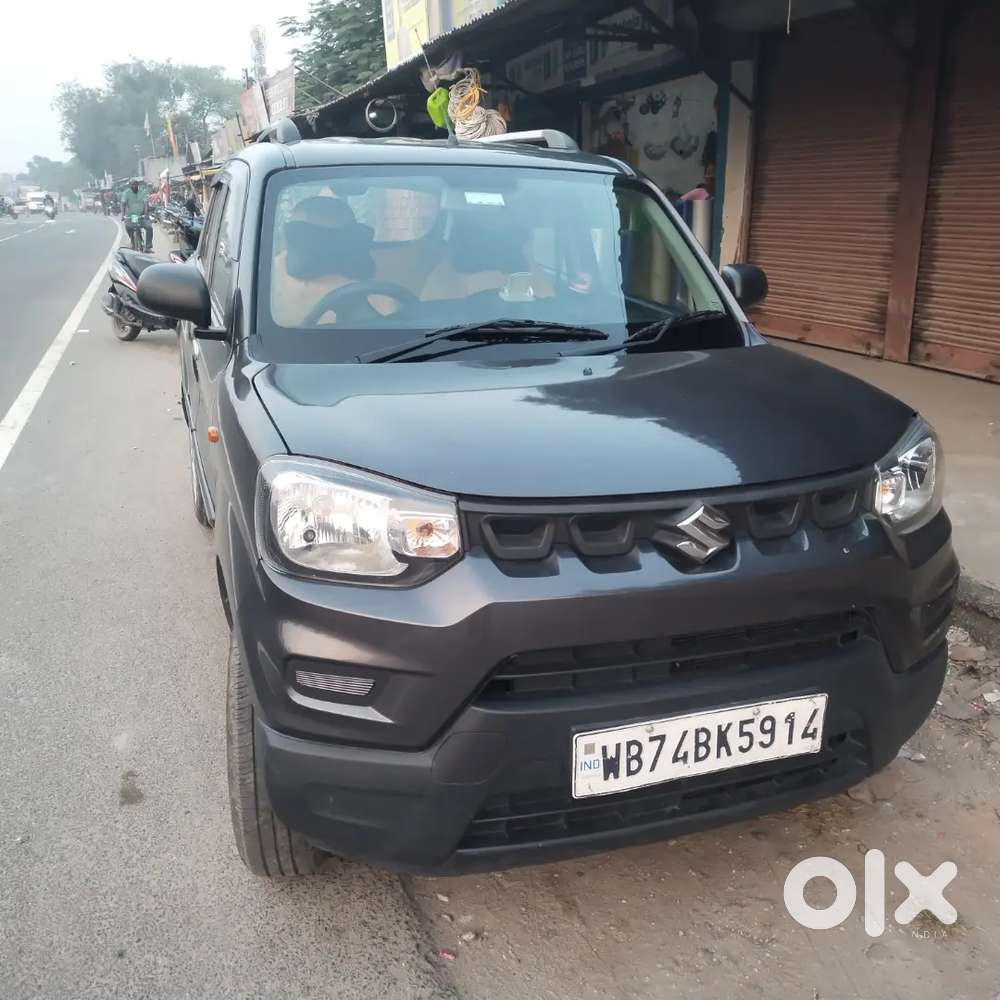 Maruti Suzuki S-presso 2022 Petrol 26857 Km Driven Well Maintained