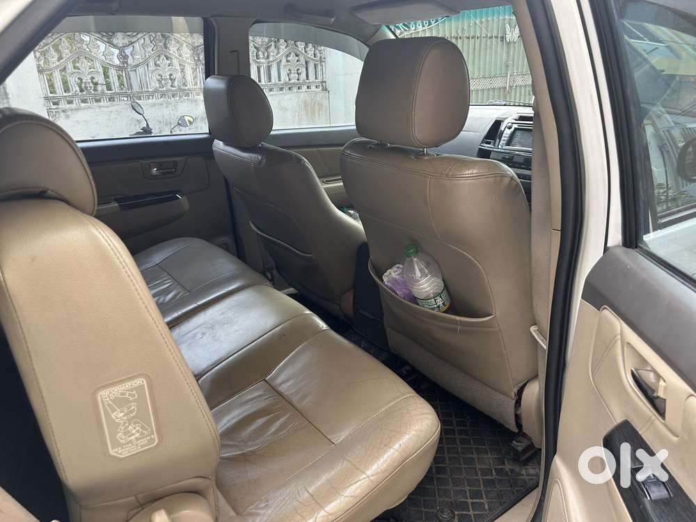 Toyota Fortuner 4x2 Manual, 2013, Diesel