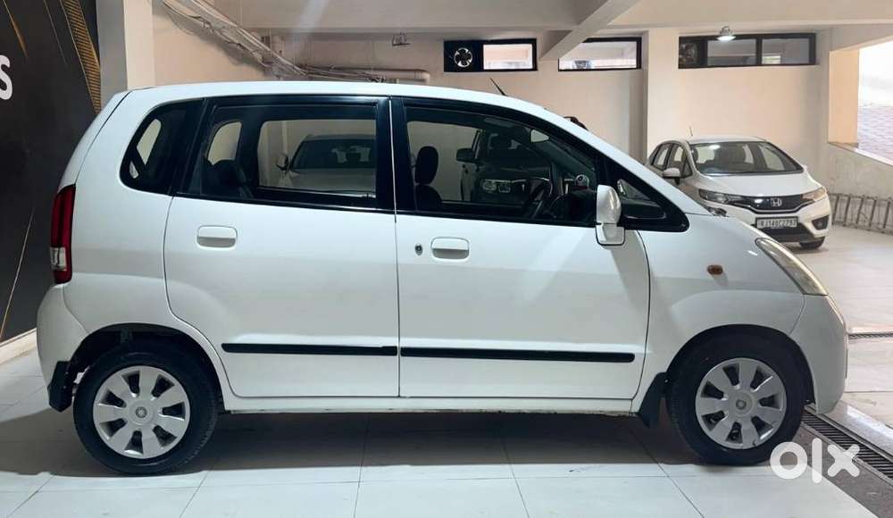 Maruti Suzuki Zen Estilo Lxi Bs Iv, 2009, Petrol