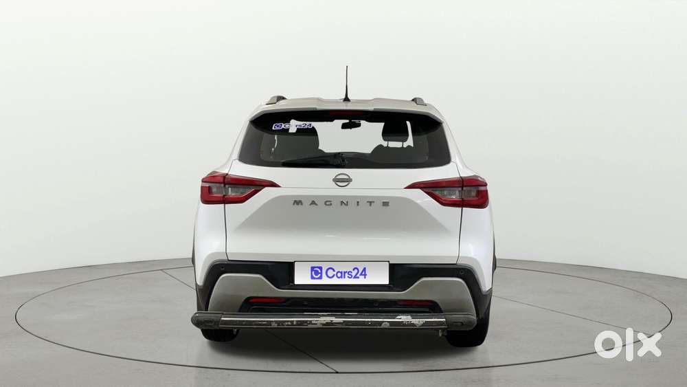 Nissan Magnite 1.0 Xv Premium Turbo Cvt, 2021, Petrol