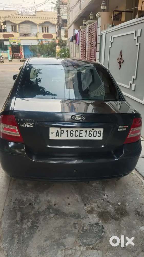 Ford Fiesta 2012 Top End Model