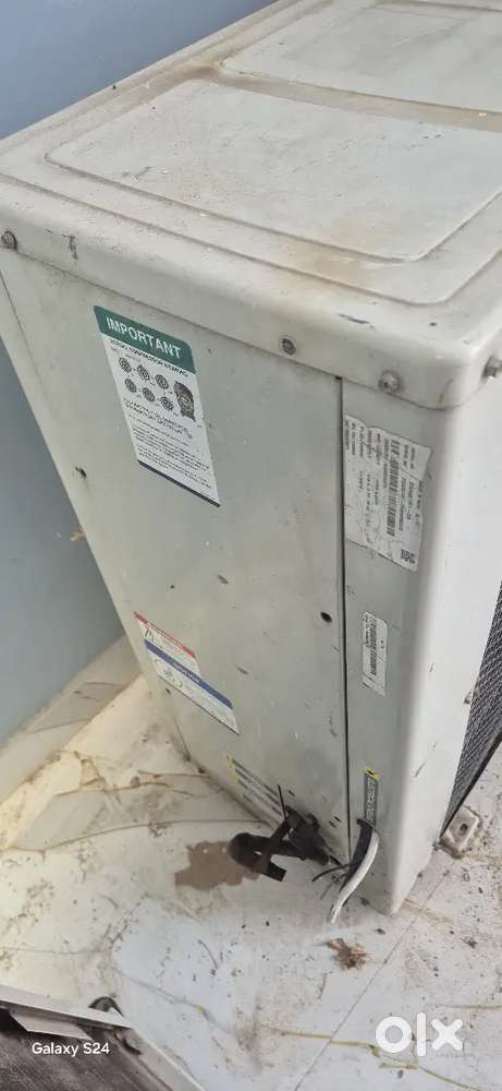 5 ton BLue star AC 3 phase