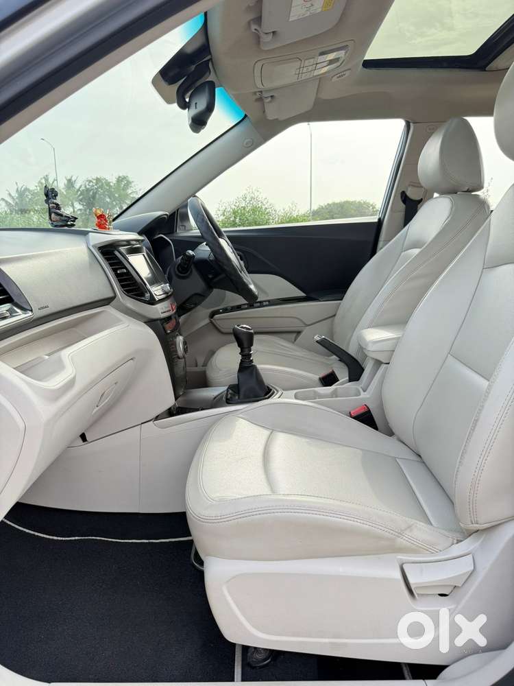 Mahindra Xuv300 W8 Diesel, 2019, Diesel