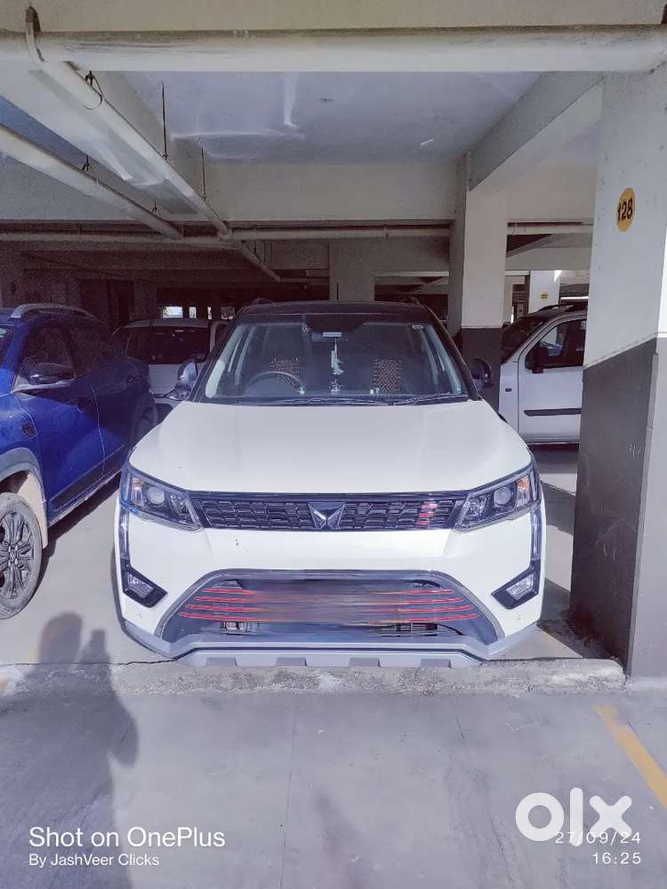 Mahindra Xuv300 Turbosport 2023 Petrol 20000 Km Driven