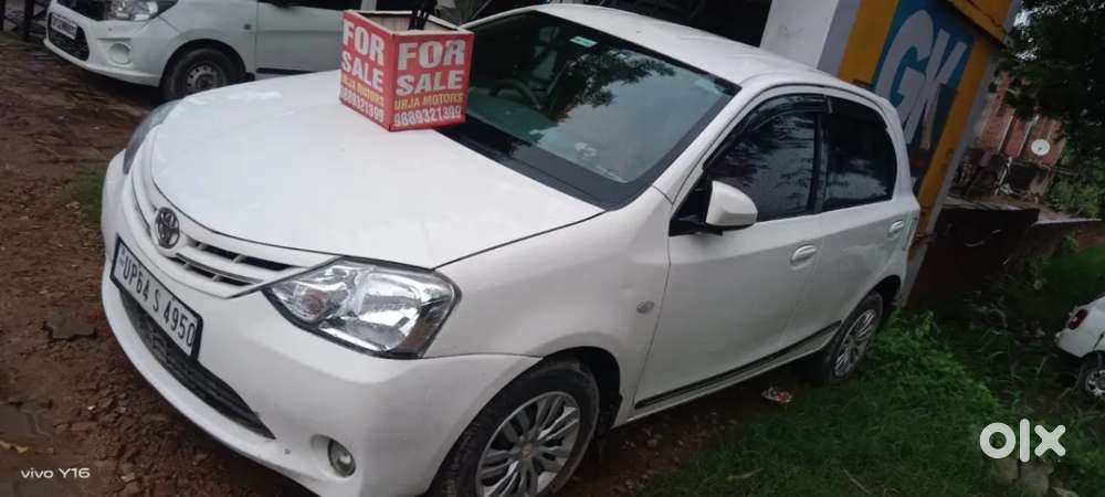 Toyota Etios Liva 1.2 G, 2013, Petrol