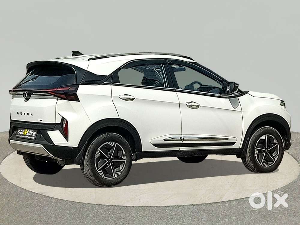 Tata Nexon Creative Plus S 1.2 Revotron Petrol 6 Amt, 2024, Cng & Hy..