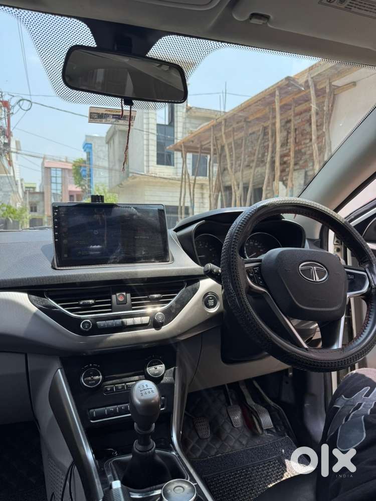 Tata Nexon 1.5 Xz+(2018 Top Model)