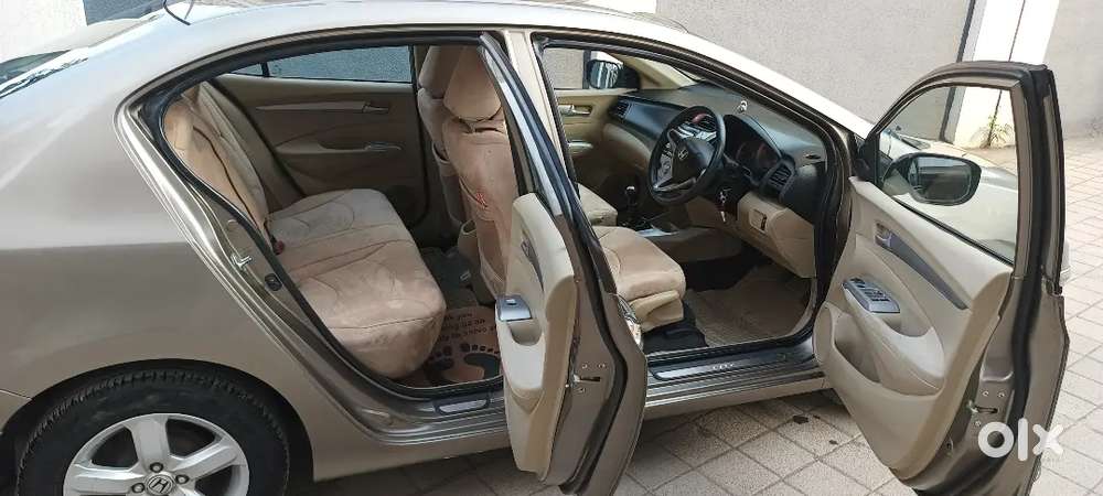 Honda City 2010 V (top Model) Mt
Petrol