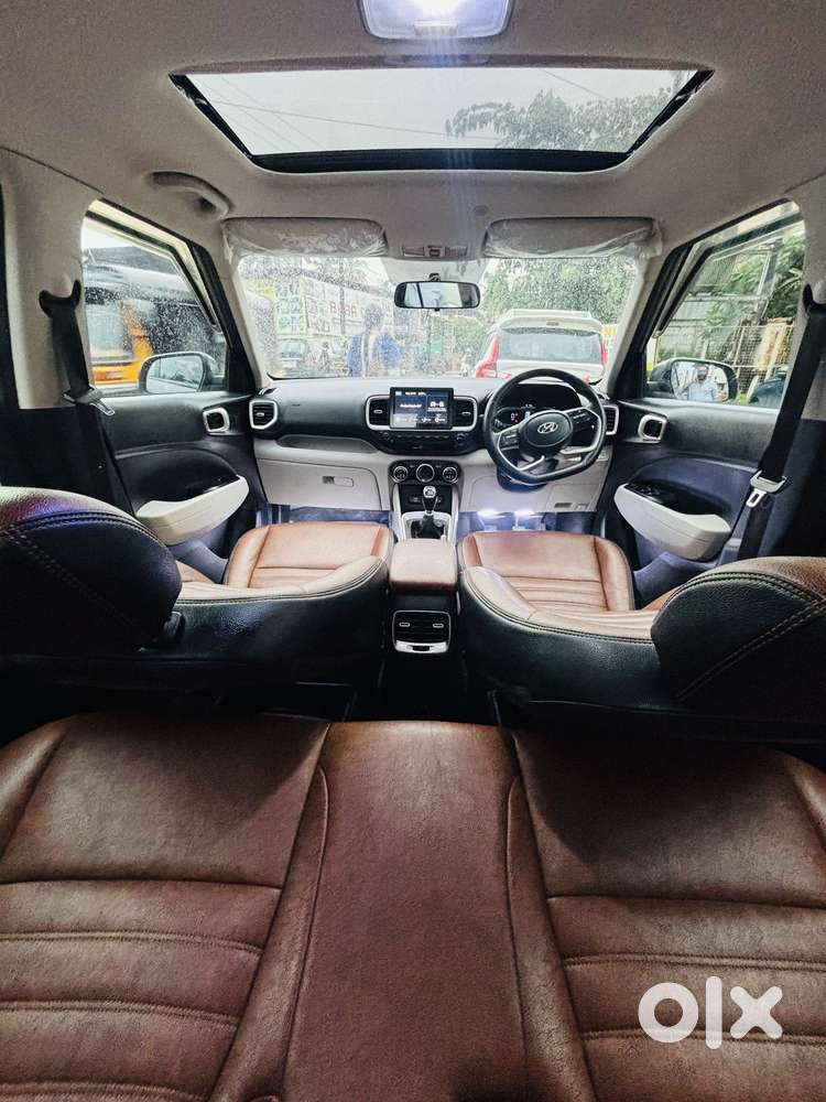 Hyundai Venue Sx(o) Knight Edition Mt, 2022, Diesel